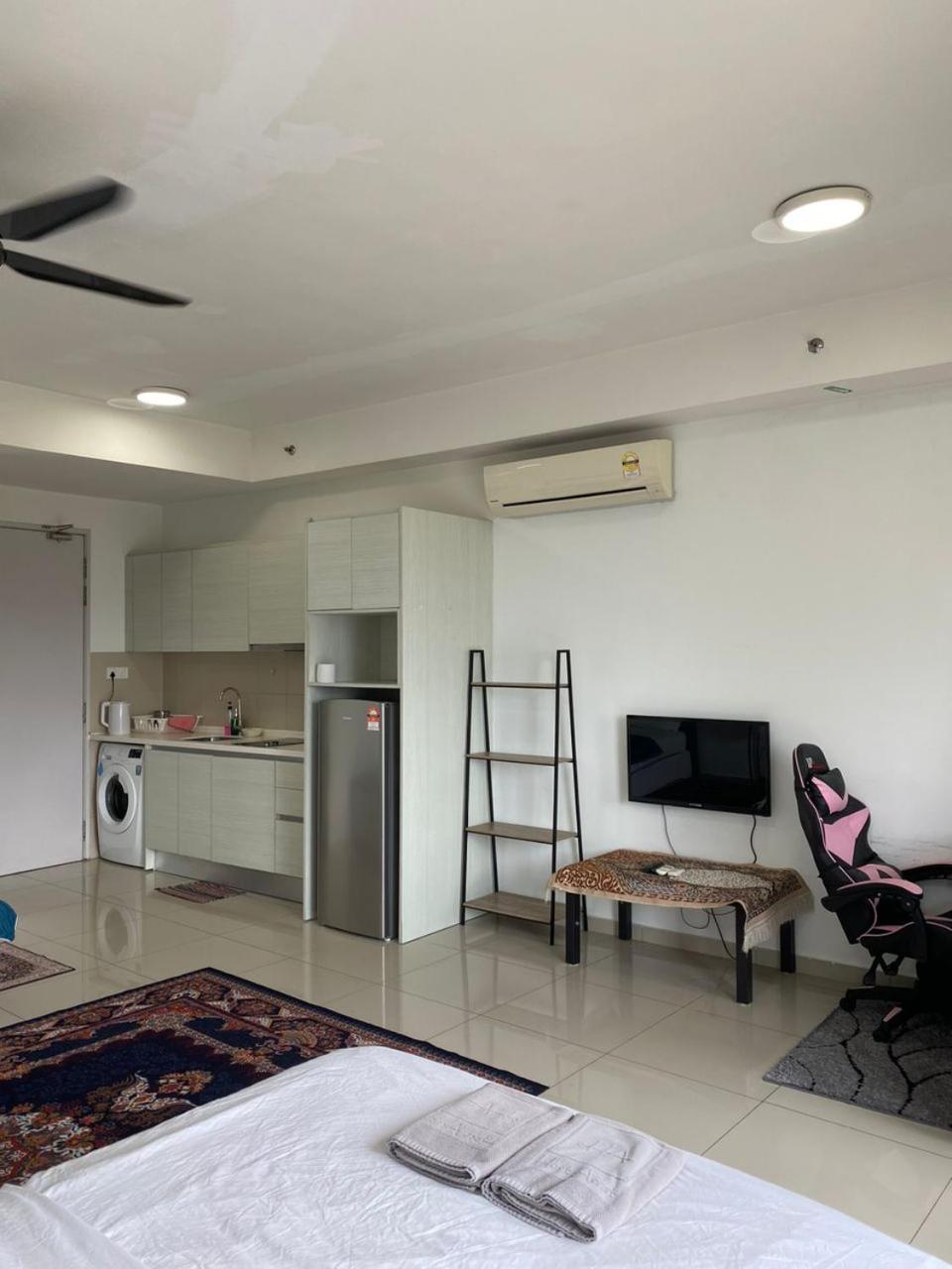 Host Assist Homestay By Ha I-City ชาห์อาลัม ภายนอก รูปภาพ