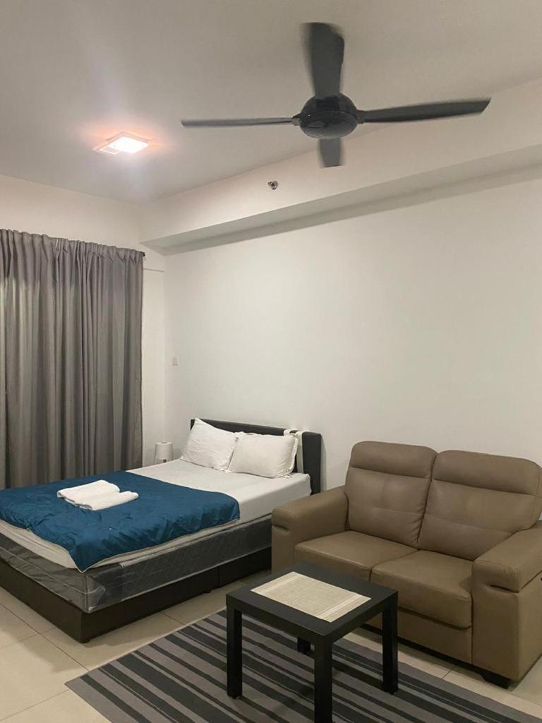 Host Assist Homestay By Ha I-City ชาห์อาลัม ภายนอก รูปภาพ